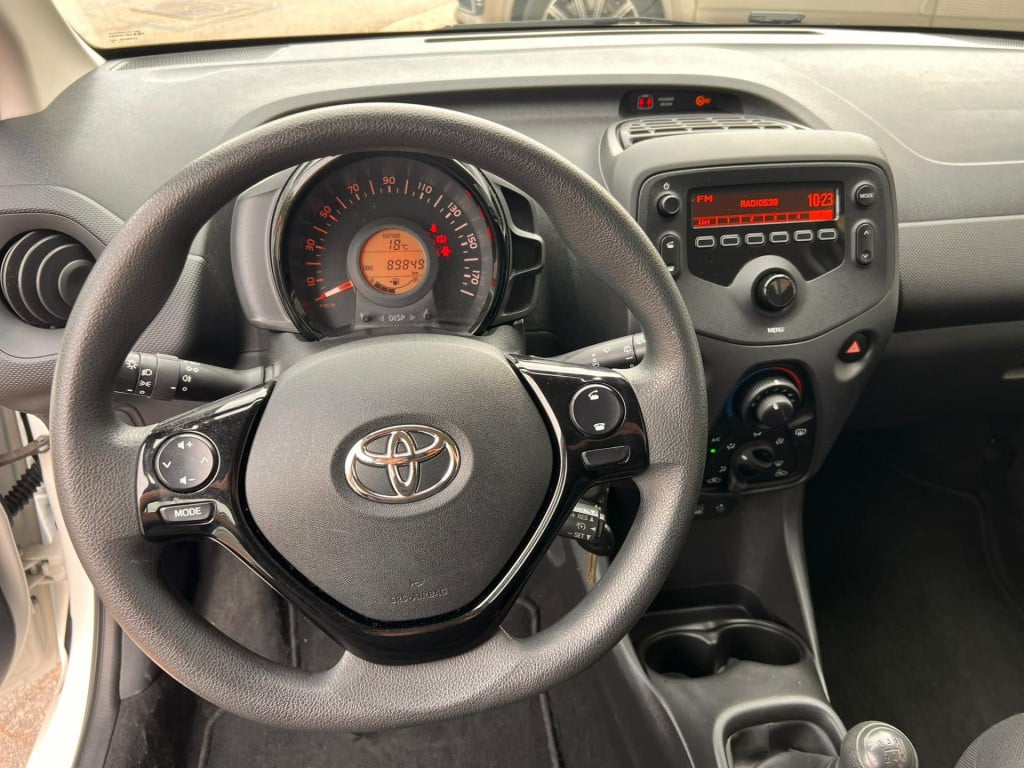 Toyota Aygo 1.0 vvt-i x-fun