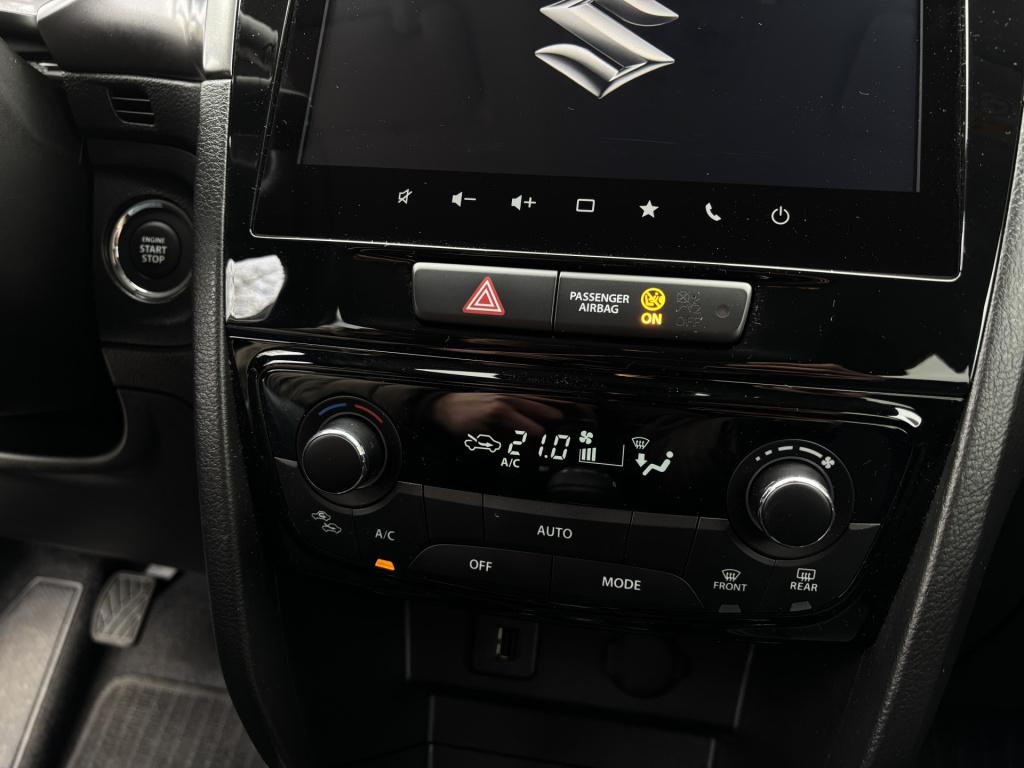 Suzuki Vitara 1.4 boosterjet smart hybrid select