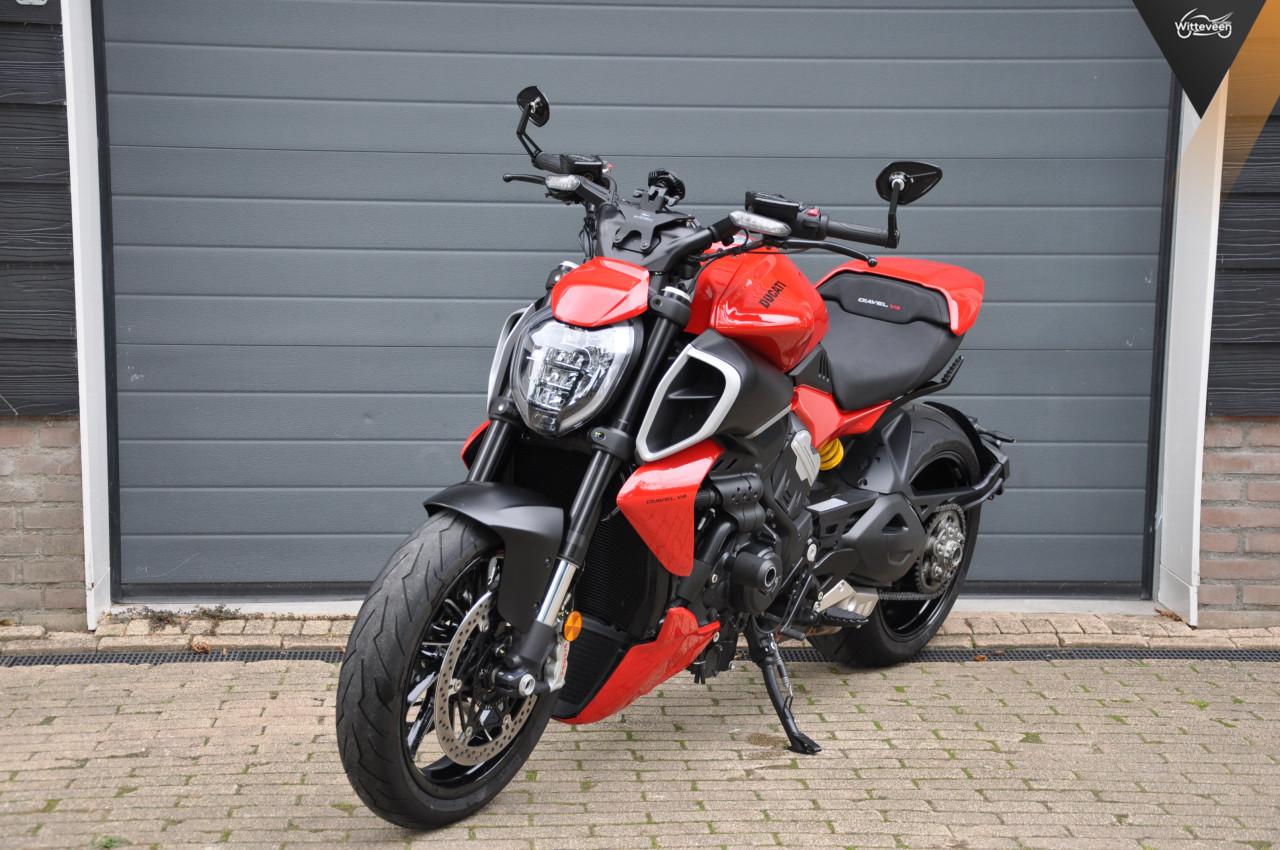 Ducati Diavel V4 Zeer nette motor