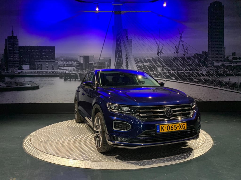 Volkswagen T-roc 1.5 tsi sport business r *led*app-connect*