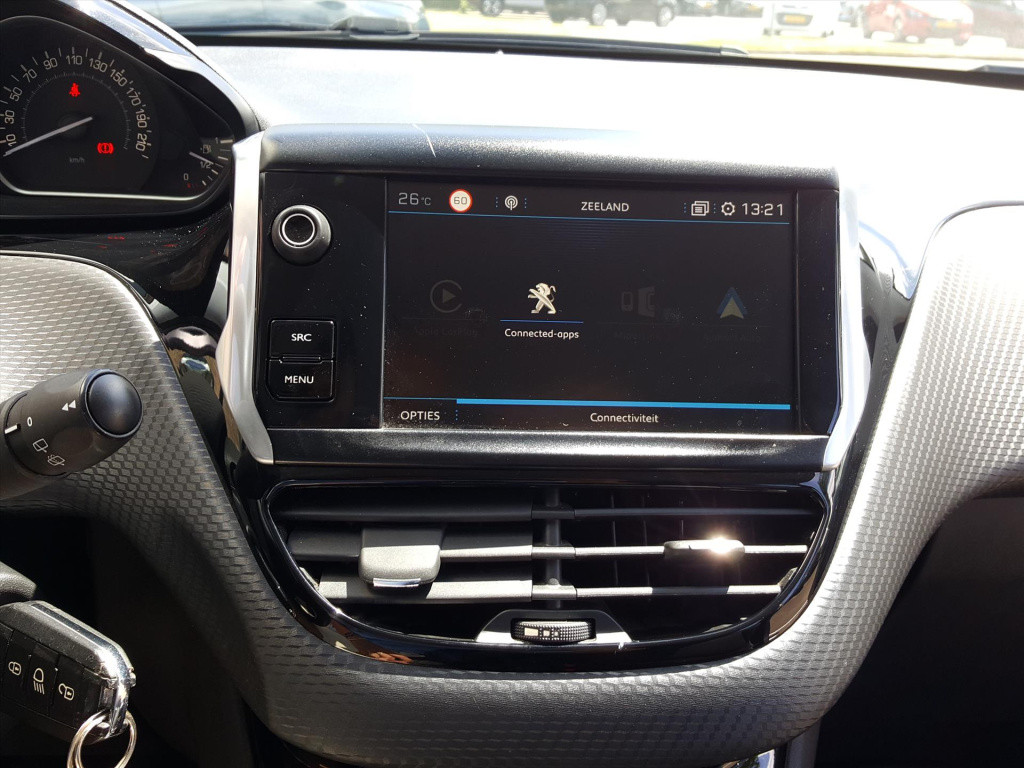 Peugeot 208 1.2 puretech 110pk 5d allure automaat6 navigatie | trekhaak | a