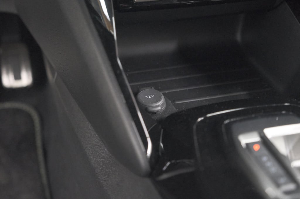Peugeot 2008 puretech 130 eat8 gt | 360 camera | adaptieve cruise control |