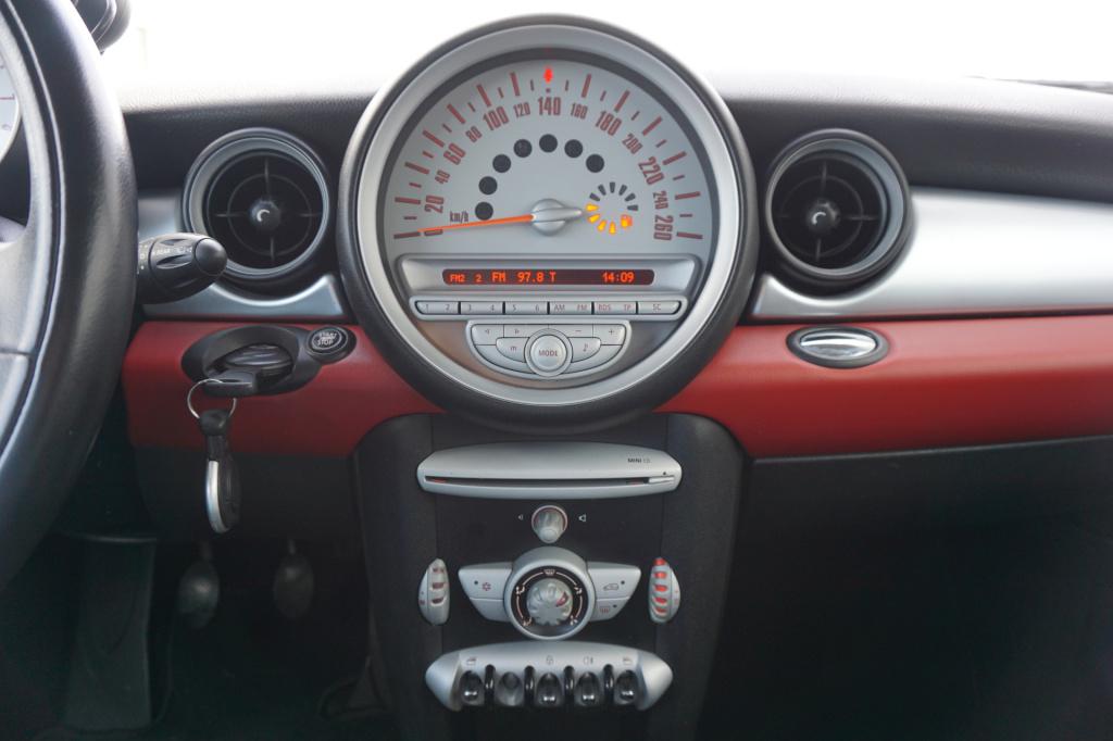 Mini One mini 1.4 airco / elektr. ramen / lm velgen