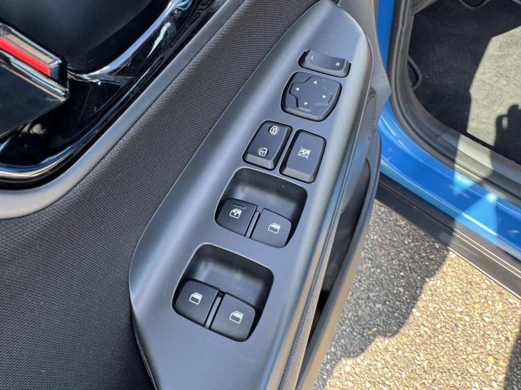 Hyundai Kona 1.6 gdi hev comfort | trekhaak | navigatie | camera | apple ca