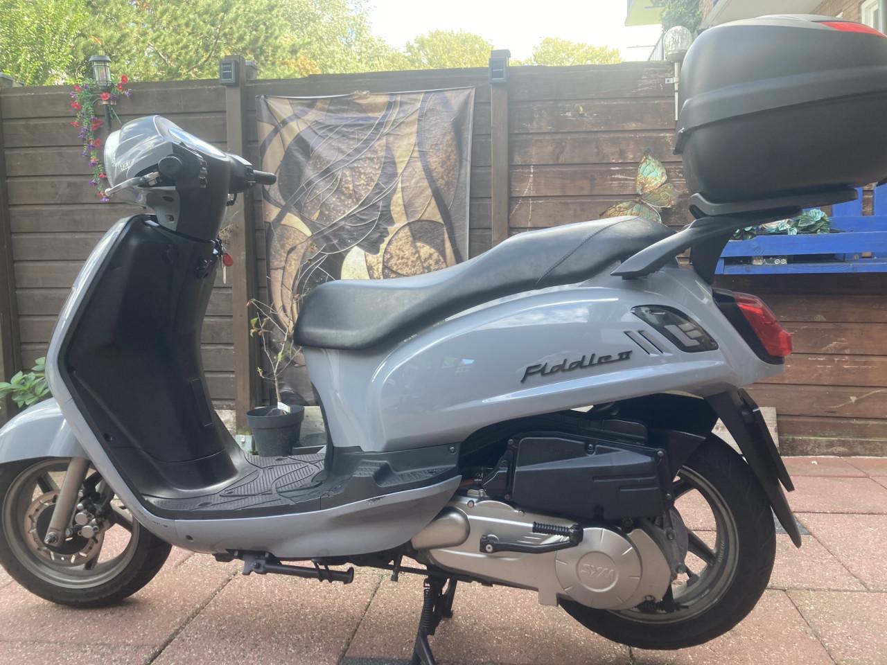 Sym fiddle 125s (motorscooter)