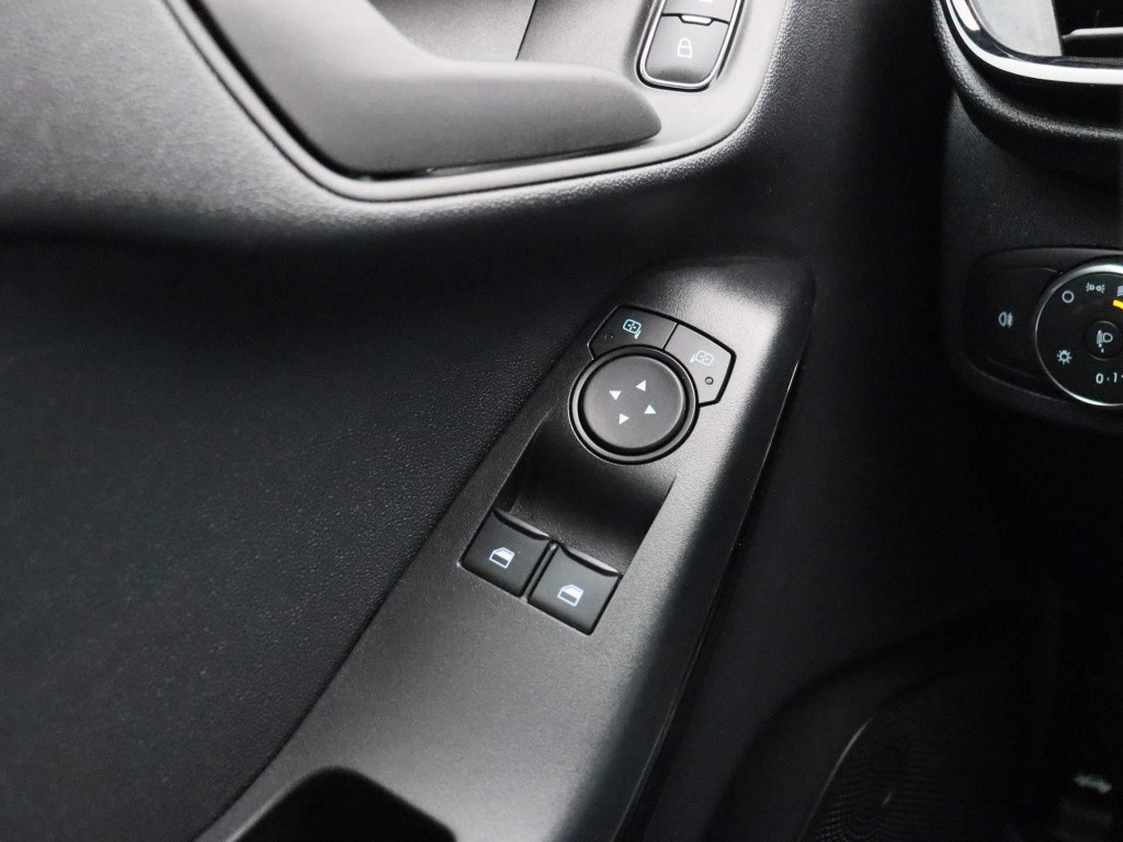Ford Fiesta 1.0 ecoboost connected | airco |