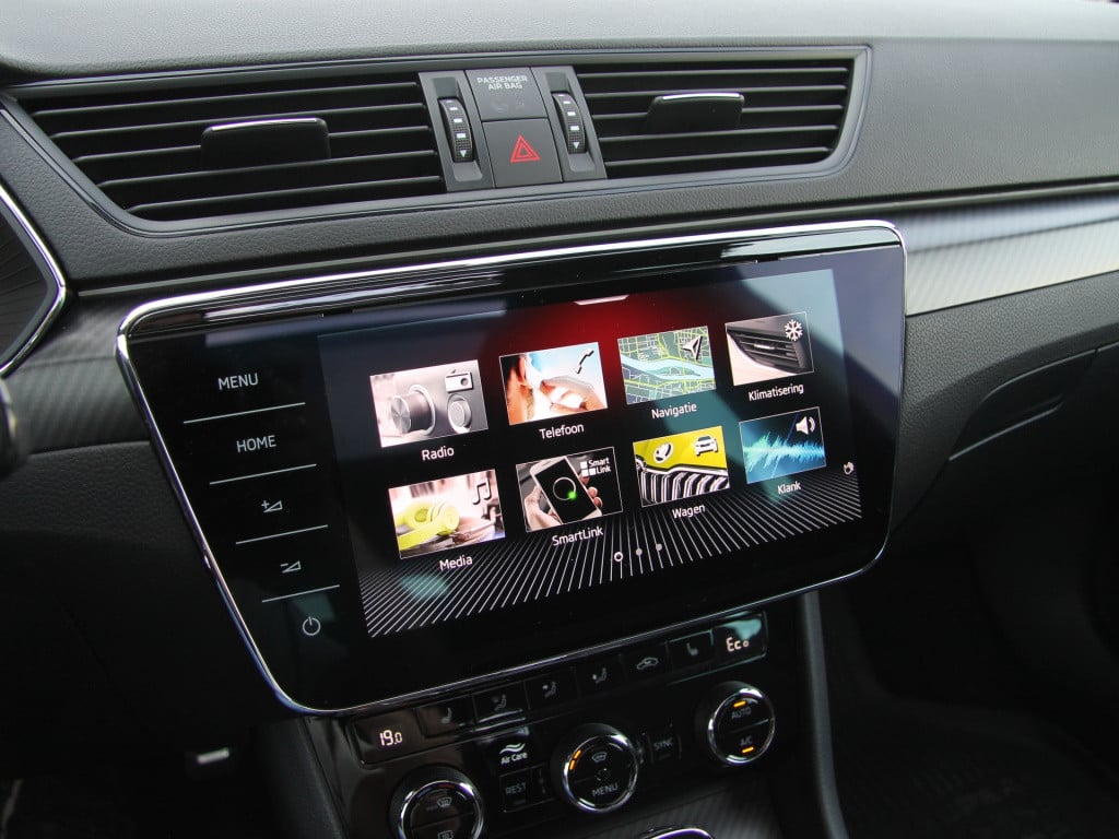 Skoda Superb combi 1.4 tsi iv 218pk sportline | pano dak | trekhaak