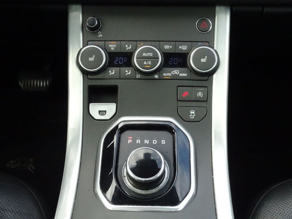 Land Rover Range Rover 2.0 td4 hse | 20" | pano | stoelverwarming | trekhaa