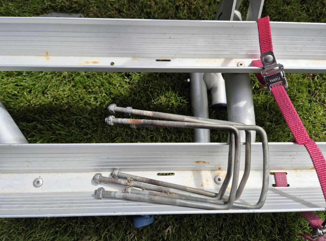 Fietsdrager voor op dissel caravan