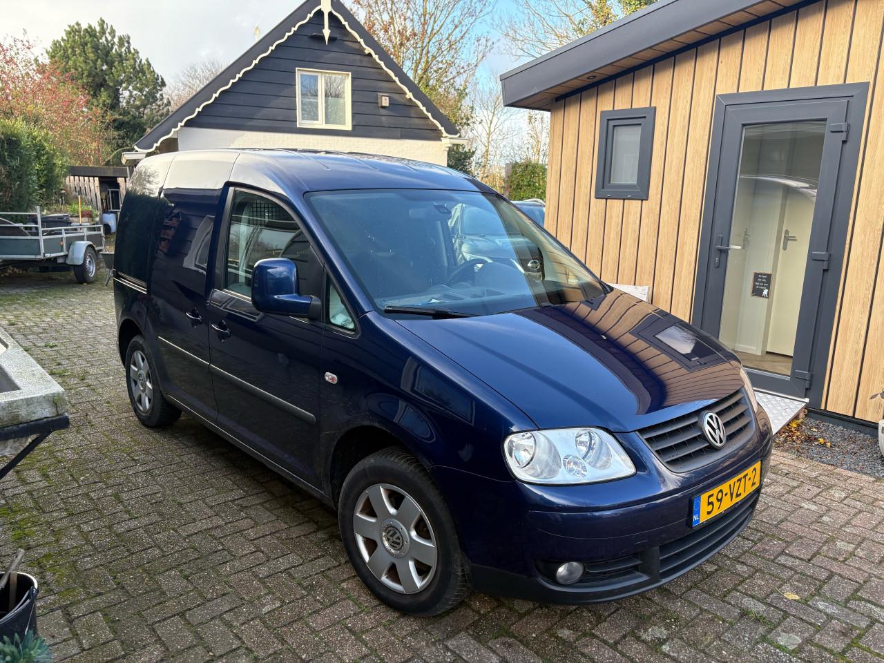 Vw caddy 1.9tdi blauw metallic