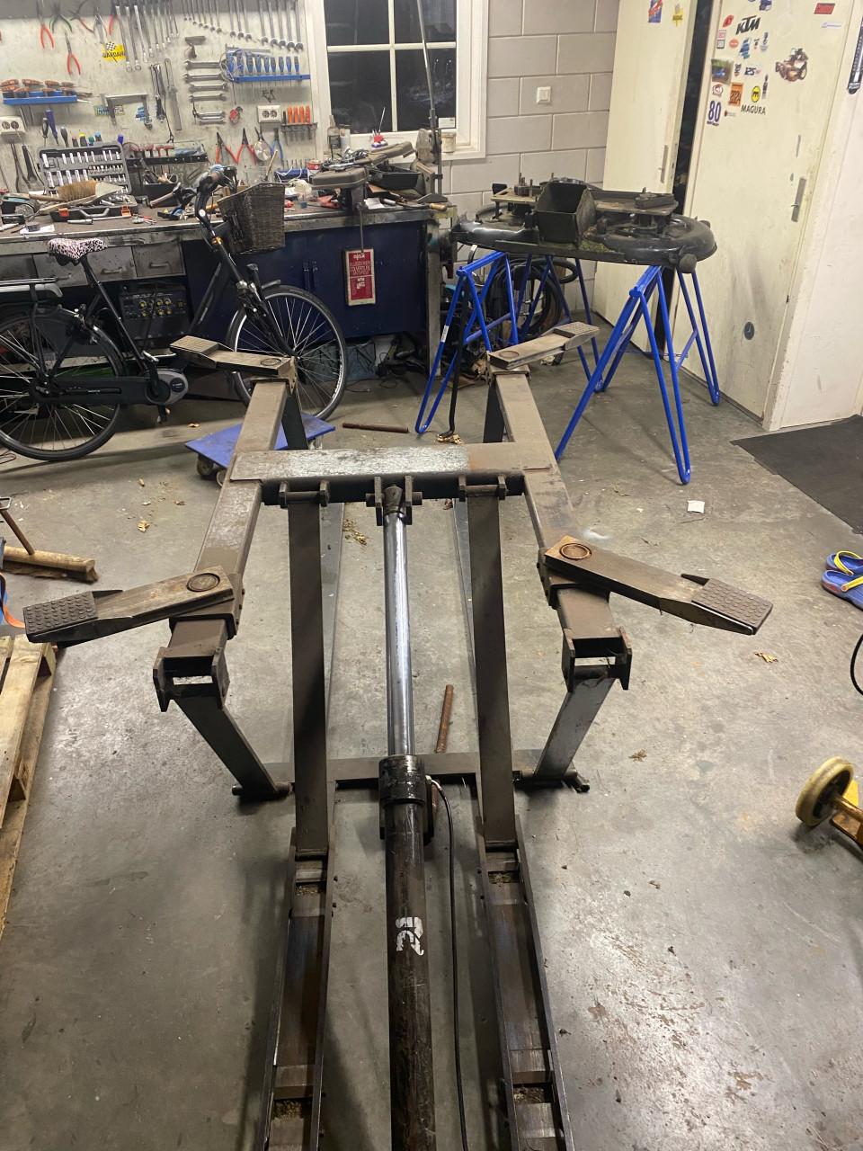 Poetsbrug 2000kg 220v