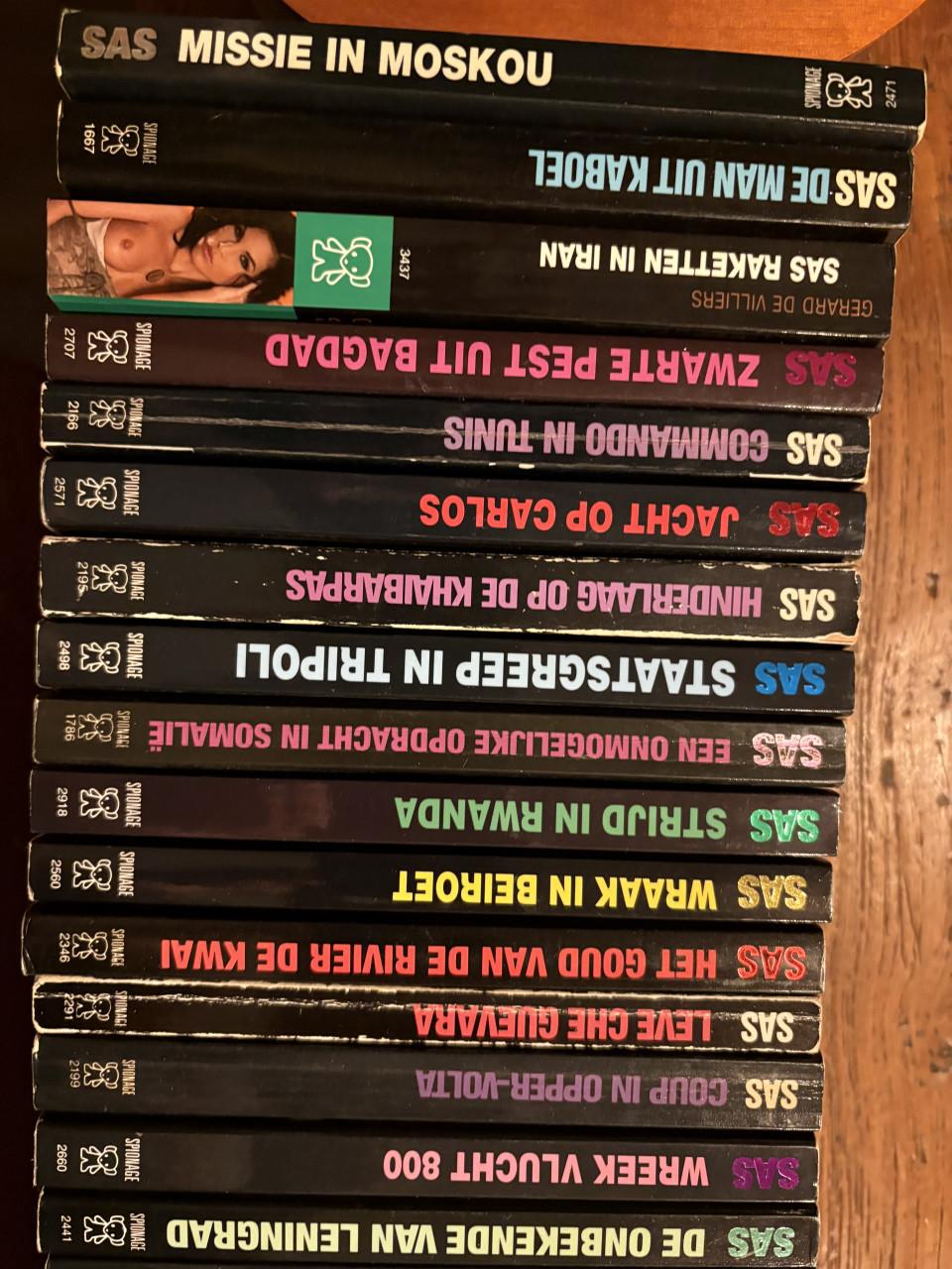 Detective collectie SAS boekjes set van 104 stuks