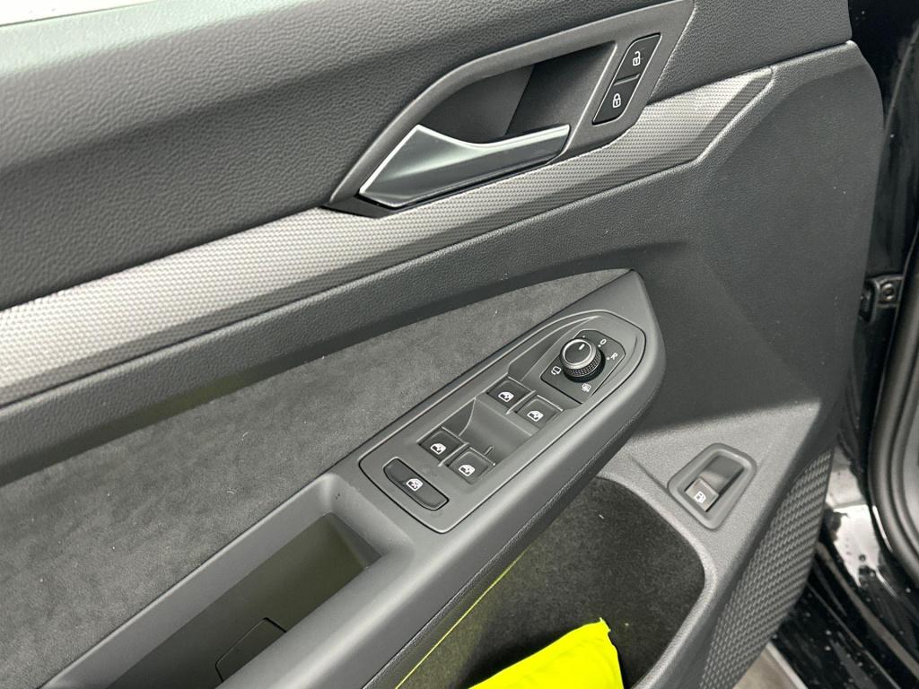 Volkswagen Golf style edition 204 pk plug in hybride