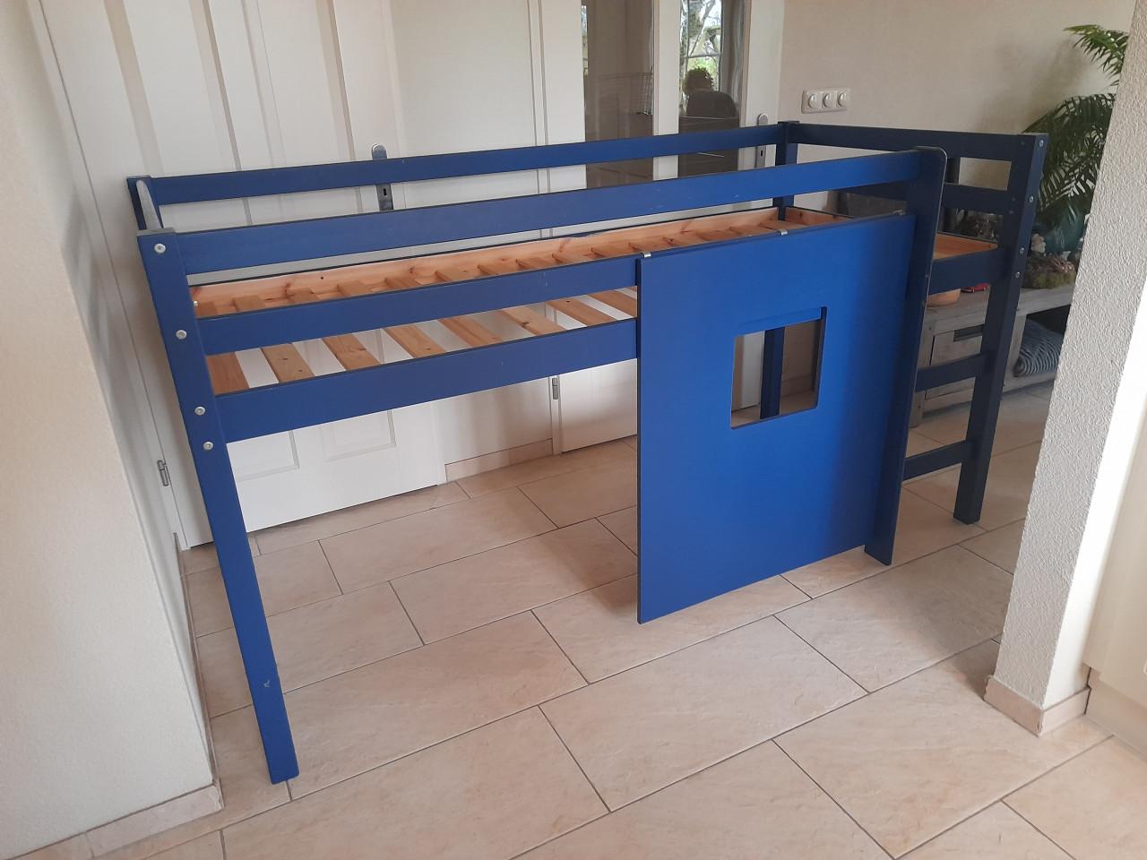 Half hoog slaper 90 x 200  ( in goede staat )