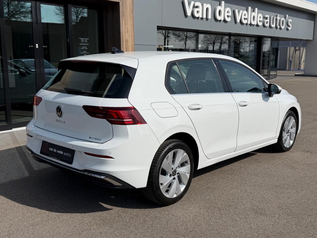 Volkswagen Golf 1.5 ehybrid 204pk style | 360 camera | ergo stoel | adapt. 