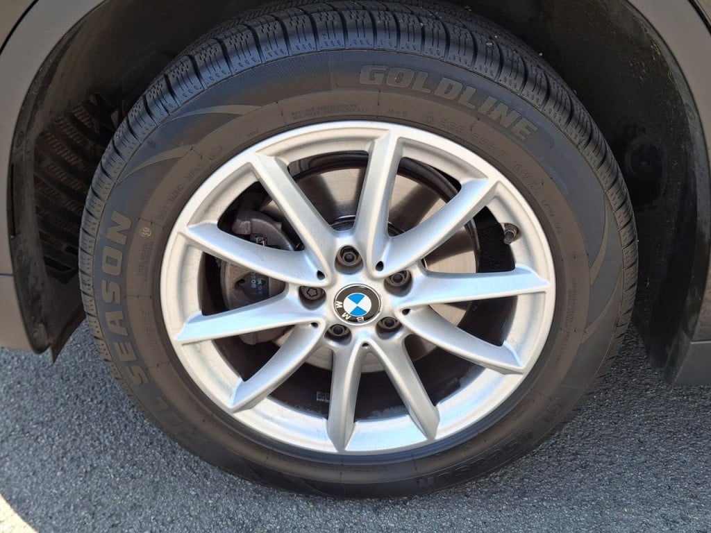 BMW X1 sdrive18i executive edition
