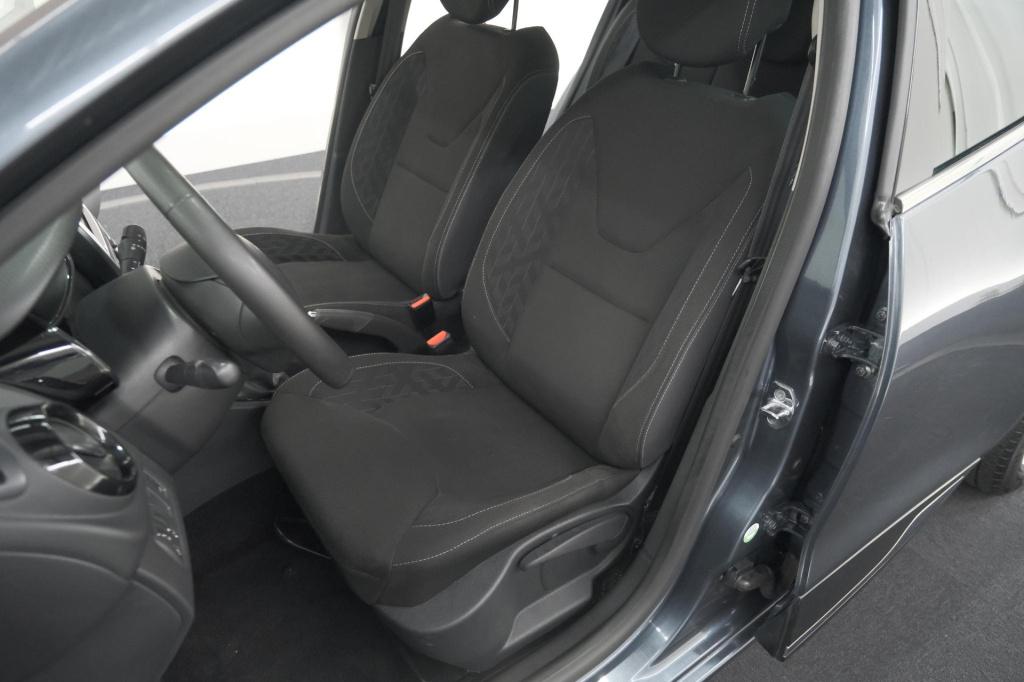 Renault Clio tce 90 limited | camera | navigatie | parkeersensoren | climat