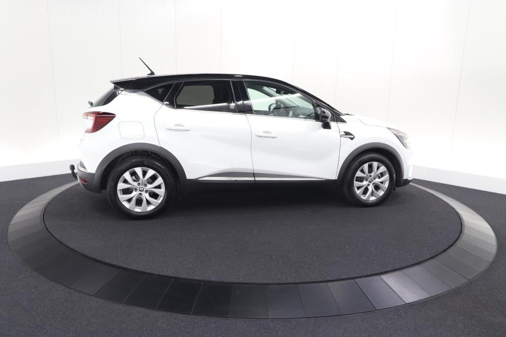 Renault Captur 1.6 e-tech hybrid 145 intens | trekhaak | camera | stoelverw