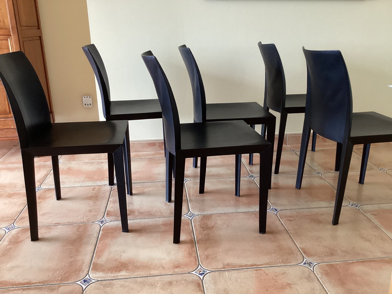 Prachtige Poltrona Frau stoelen set 6 model Lola(exclusief)