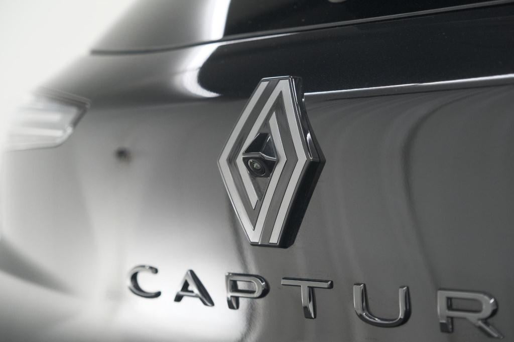 Renault Captur 1.8 e-tech full hybrid 160 esprit alpine | 360 camera | adap