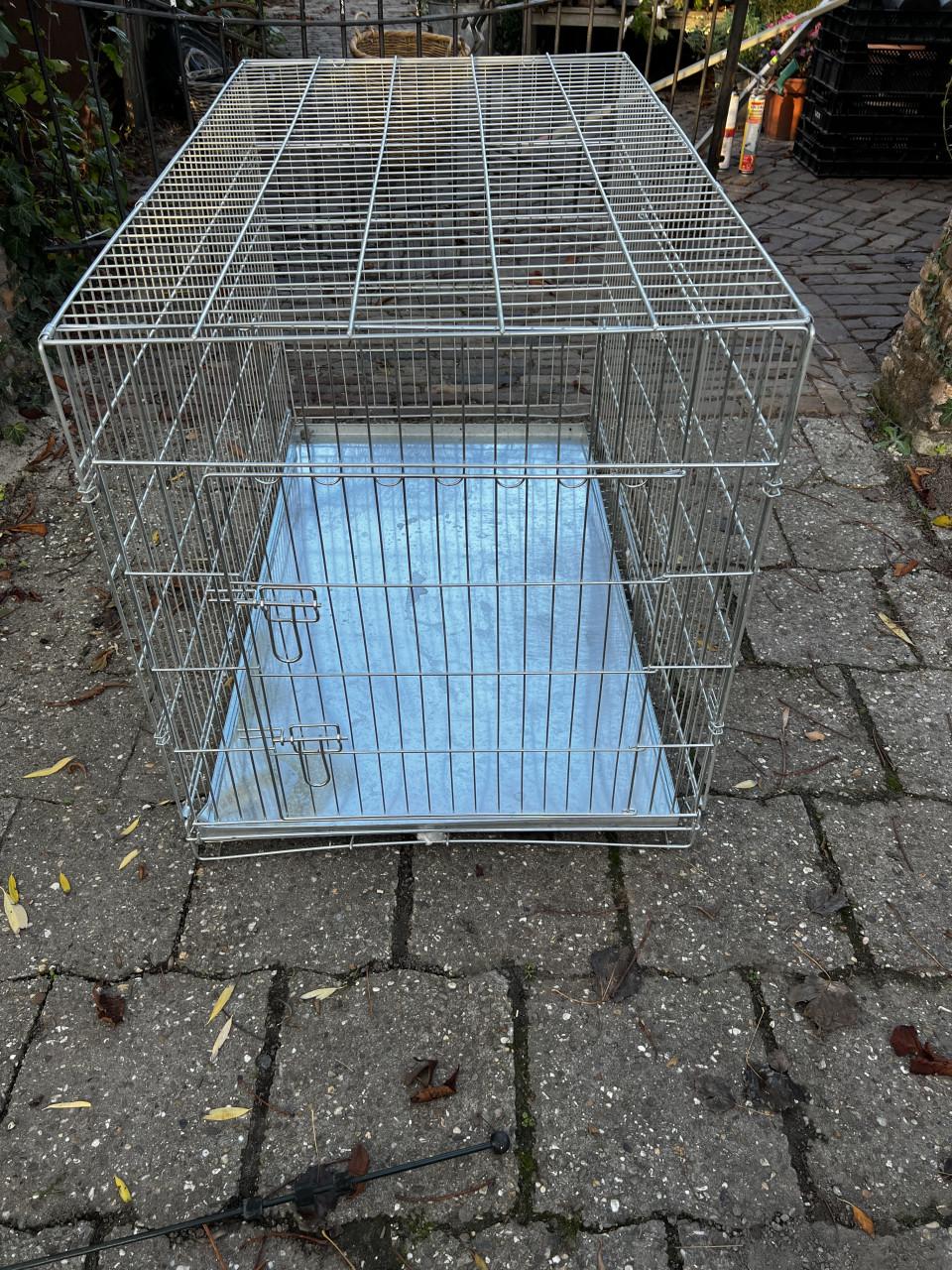 Hondenbench te koop niet gebruikt