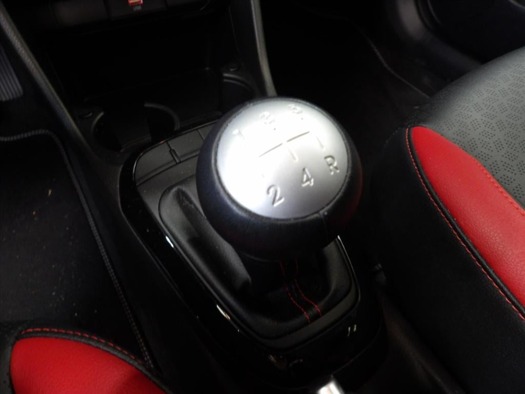 Kia Picanto 1.0 67pk 4-zits gt-line