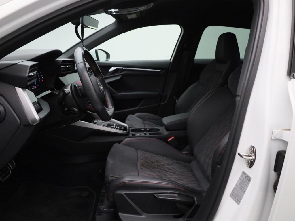 Audi A3 sportback 35 tfsi s edition | automaat | stoelverwarming | s-line s