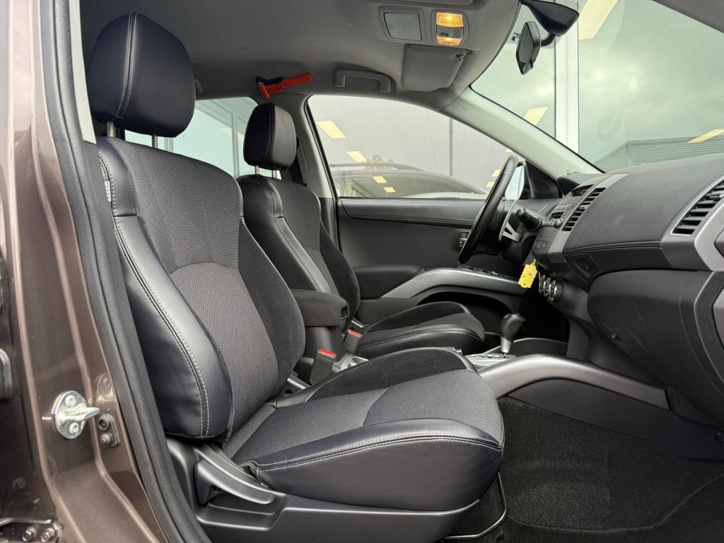 Mitsubishi Outlander 2.0 intro edition
