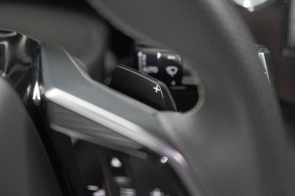 Peugeot 3008 1.2 hybrid 145 gt | adaptieve cruise control | elektrische kof