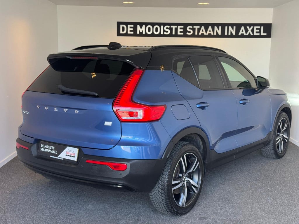 Volvo XC40 1.5 t4 recharge r-design