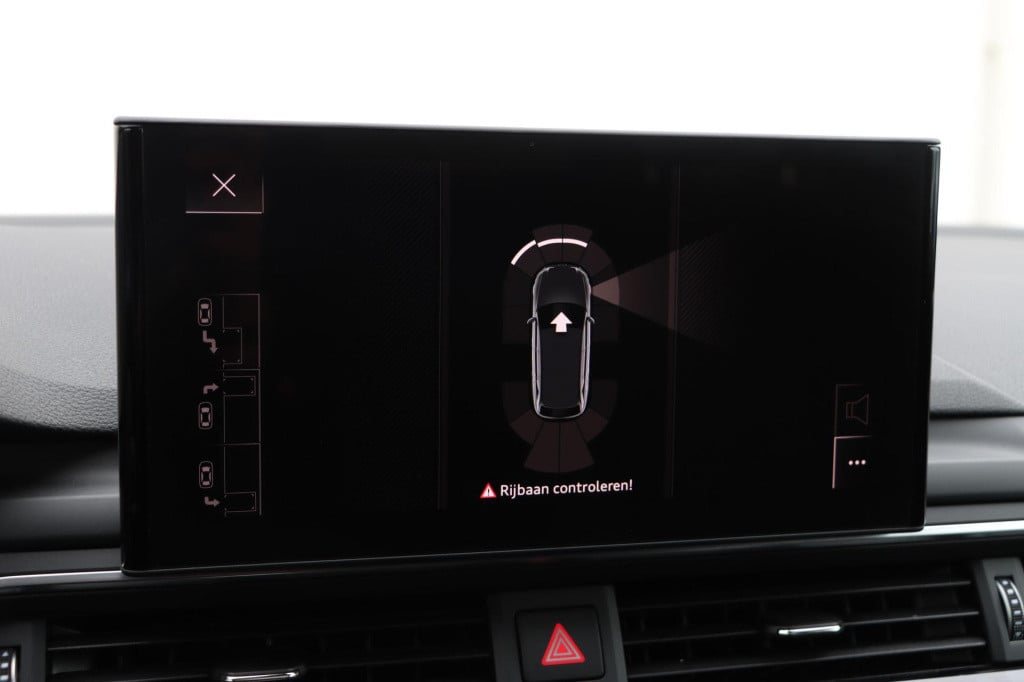 Audi A4 avant 40 tfsi quattro s edition competition 204pk
