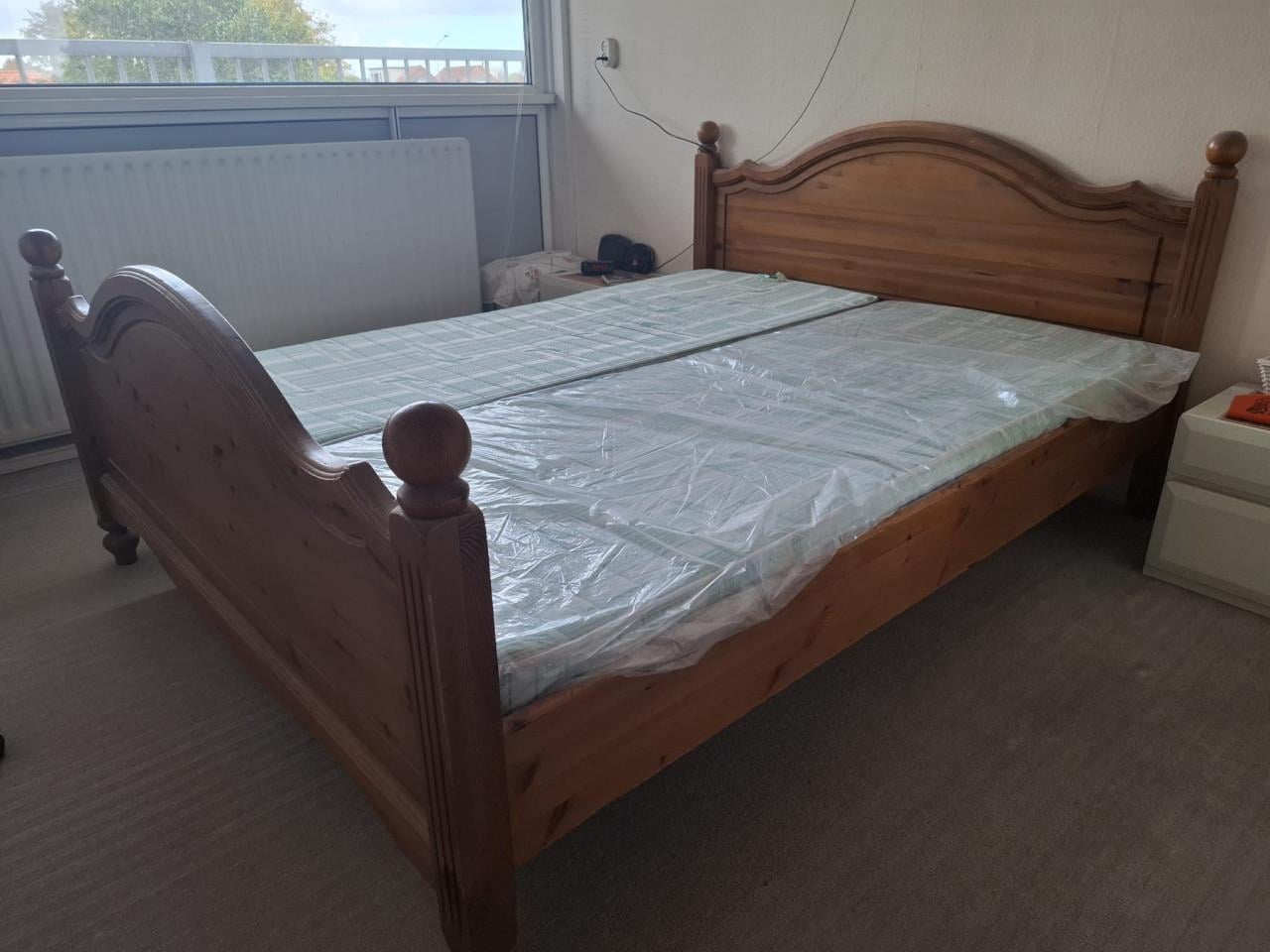 GRATIS TWEEPERSOONS BED