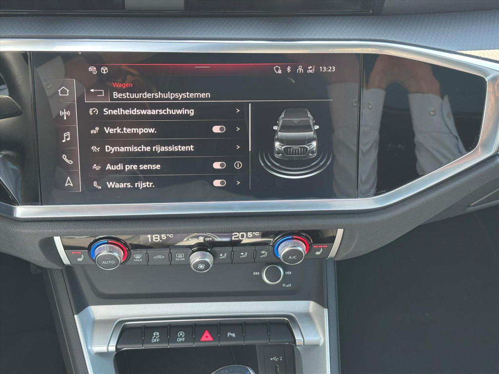 Audi Q3 35 tfsi s-line |trekhaak|pano dak|acc|elek a klep| rijklaar incl ga