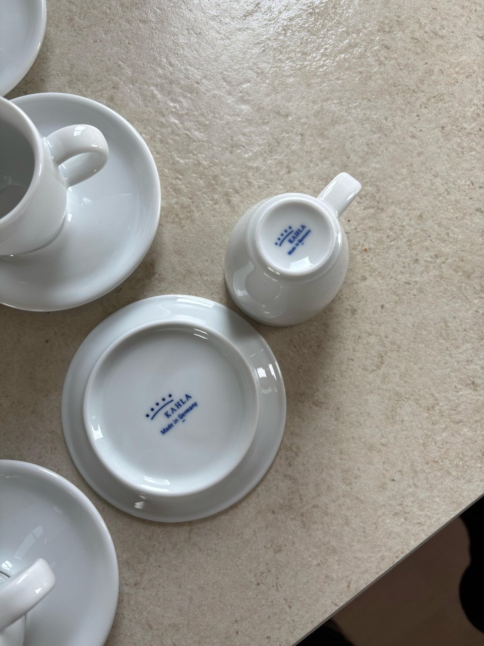 12 koffie/espresso kop en schotels