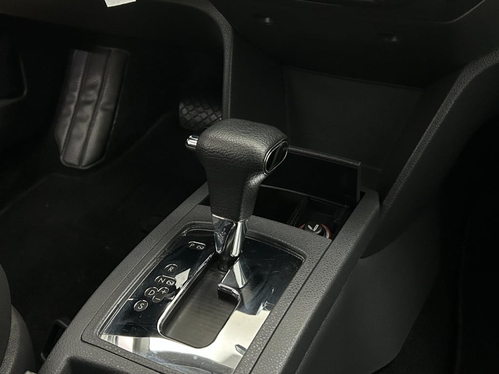 Volkswagen Polo occasion 1.4-16v sportline | grijs | automaat | airco | twe