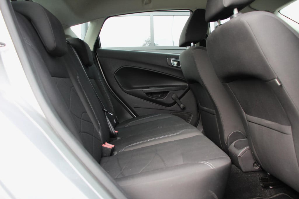 Ford Fiesta 1.0 trend - airco - elek.ramen - elek spiegels - isofix - aux/u