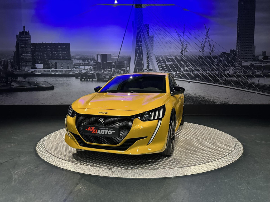 Peugeot 208 1.2 puretech 100 gt *appconnect*camera*