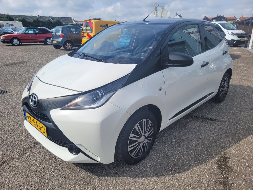 Toyota Aygo 1.0 vvt-i x-fun