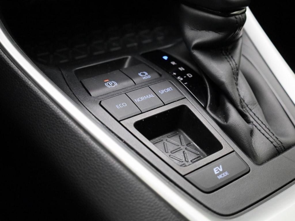 Toyota Rav4 2.5 hybrid business plus | lmv | automaat | leder | parkeer sen