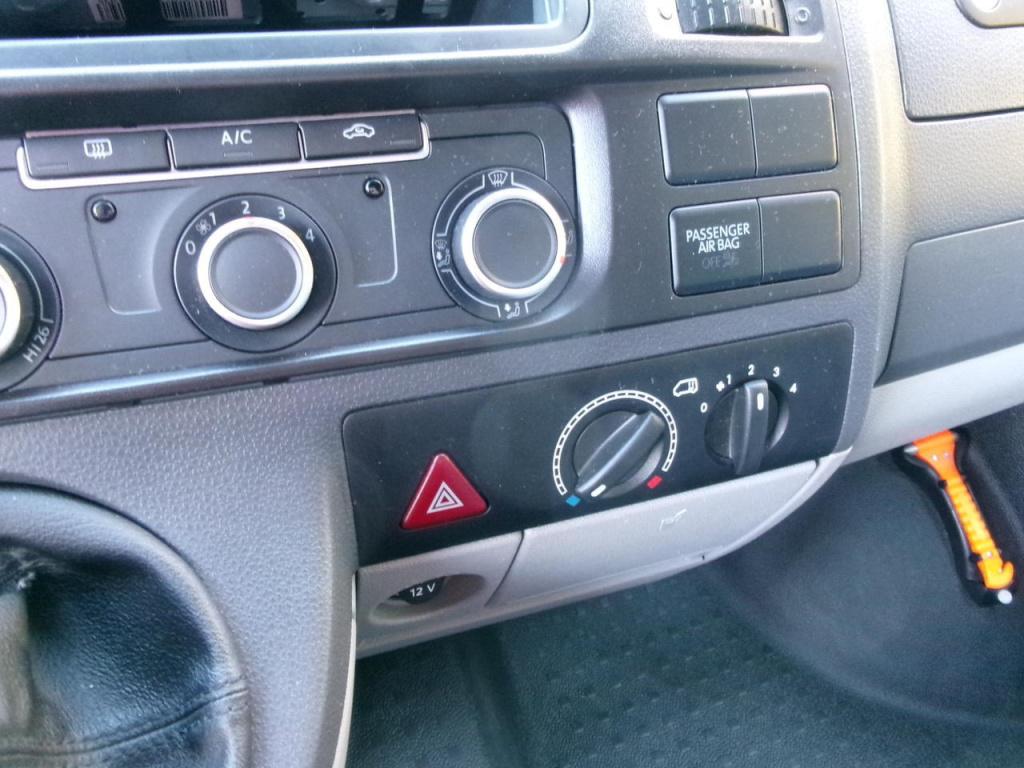 Volkswagen Transporter kombi 2.0 tdi airco cr.contr 9-persoons personenbus