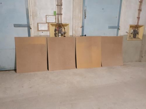 4x Hardboard plaat naturel 122x100cm.