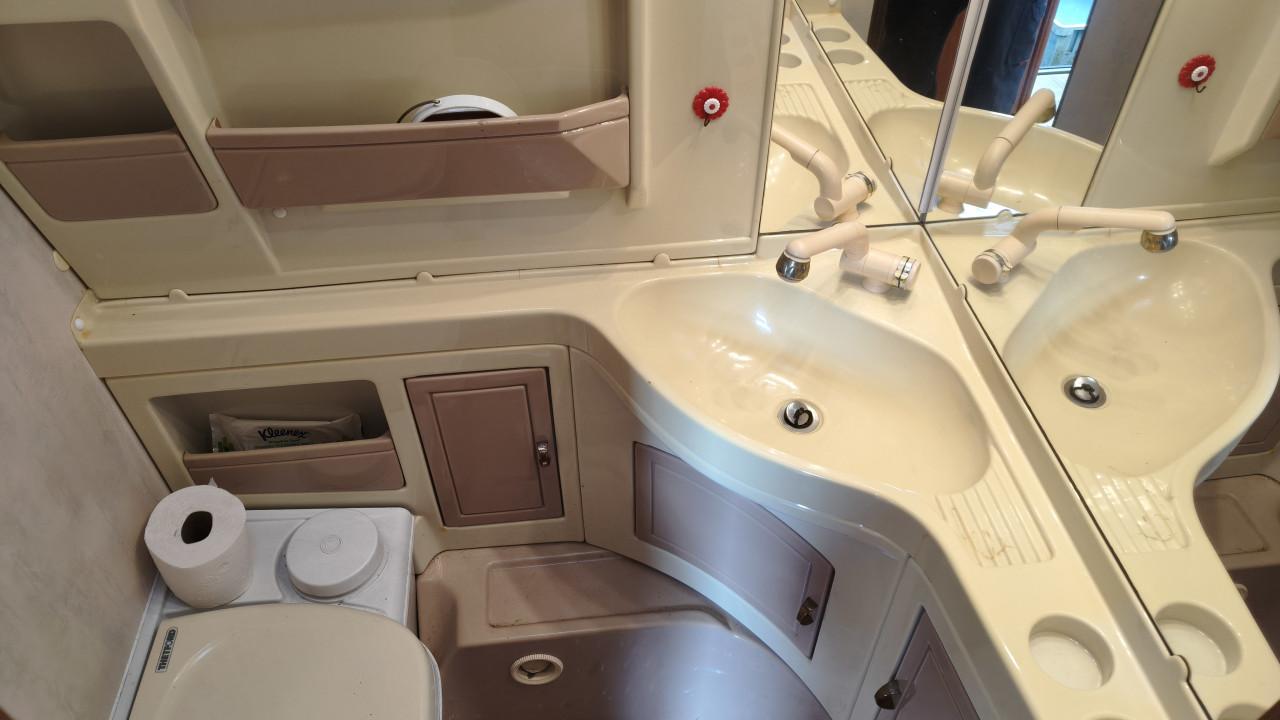 Tabbert Comtesse 515 met kenteken..Max.snelheid 100 km.h