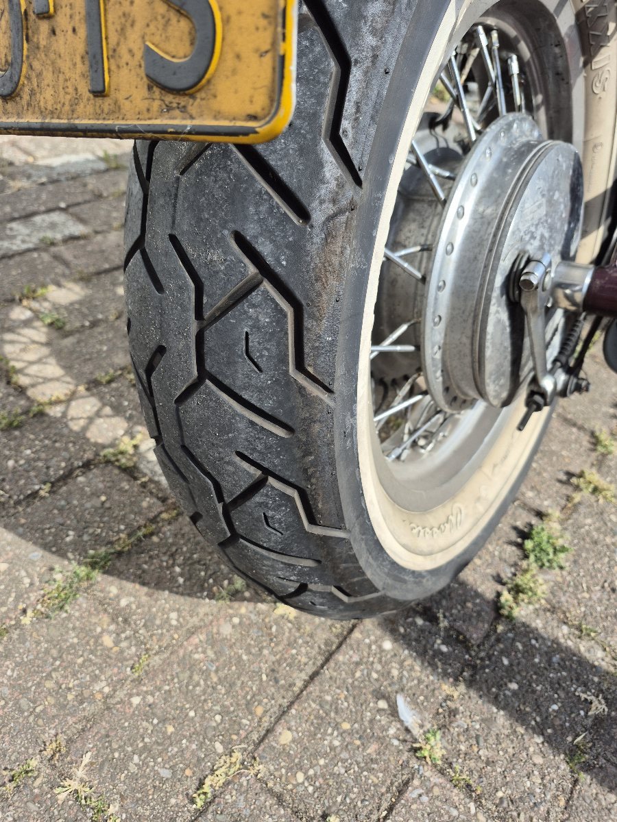 Suzuki Intruder VS750
