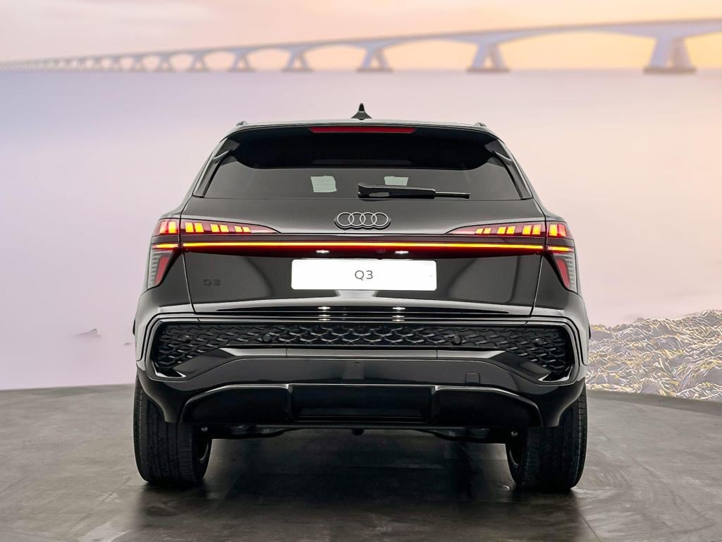 Audi Q3 s edition e-hybrid 200 kw / 272 pk hatchback 6 ver
