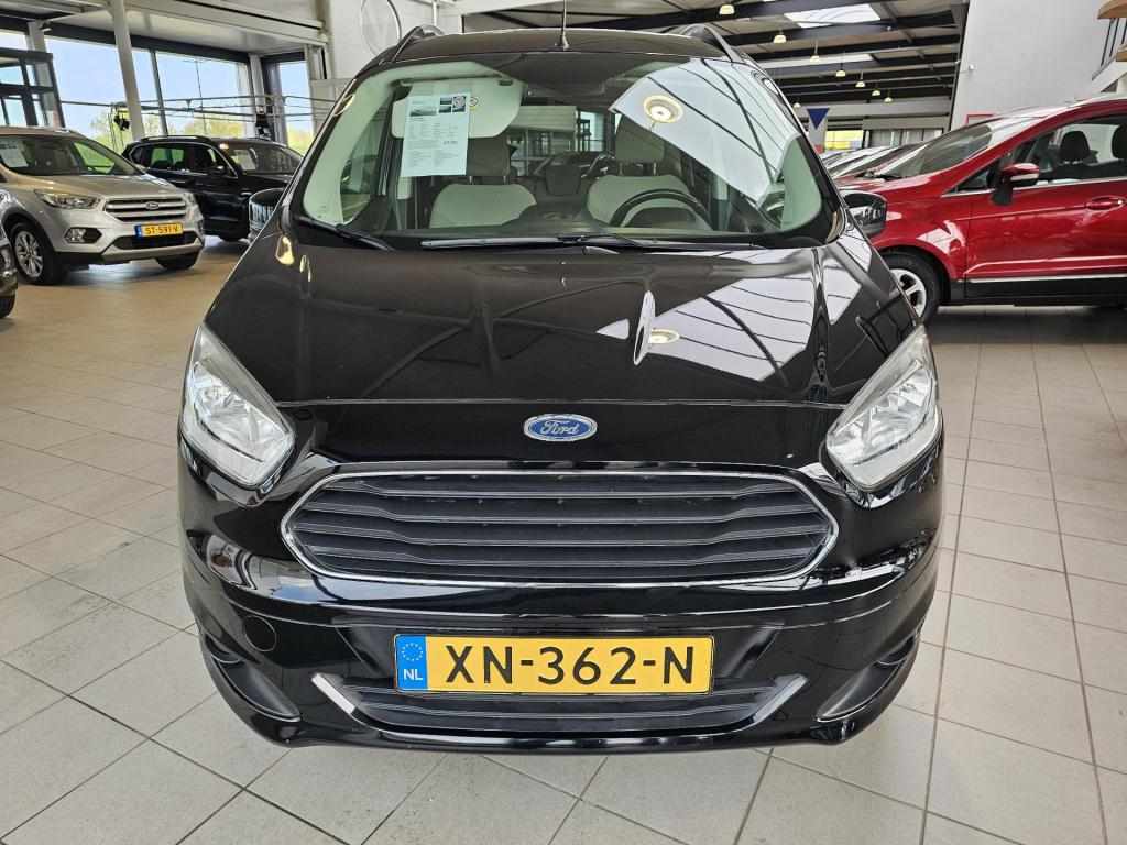 Ford Tourneo Courier 1.0 titanium