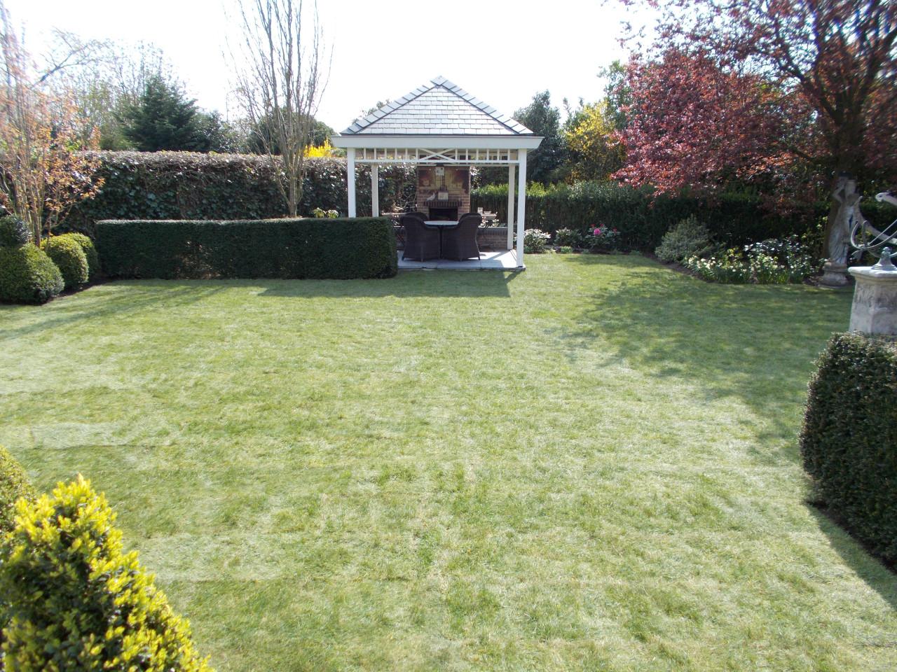 Zoekt u een goede Hovenier ?