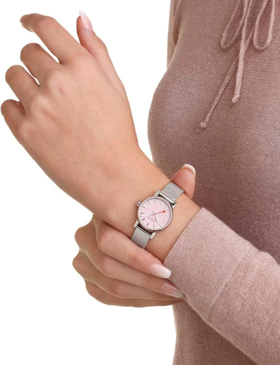 Zwitsers Dameshorloge Mondaine MSE.26130.SM