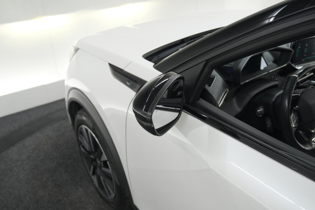Peugeot E-2008 ev gt pack 50 kwh | schuif-/kanteldak | adaptieve cruise con