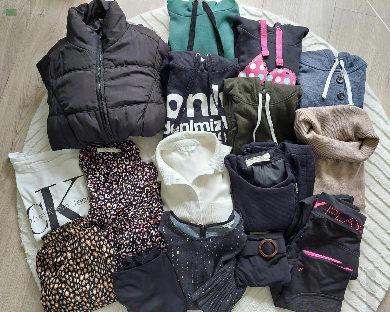 Groot kledingpakket maat xs dames