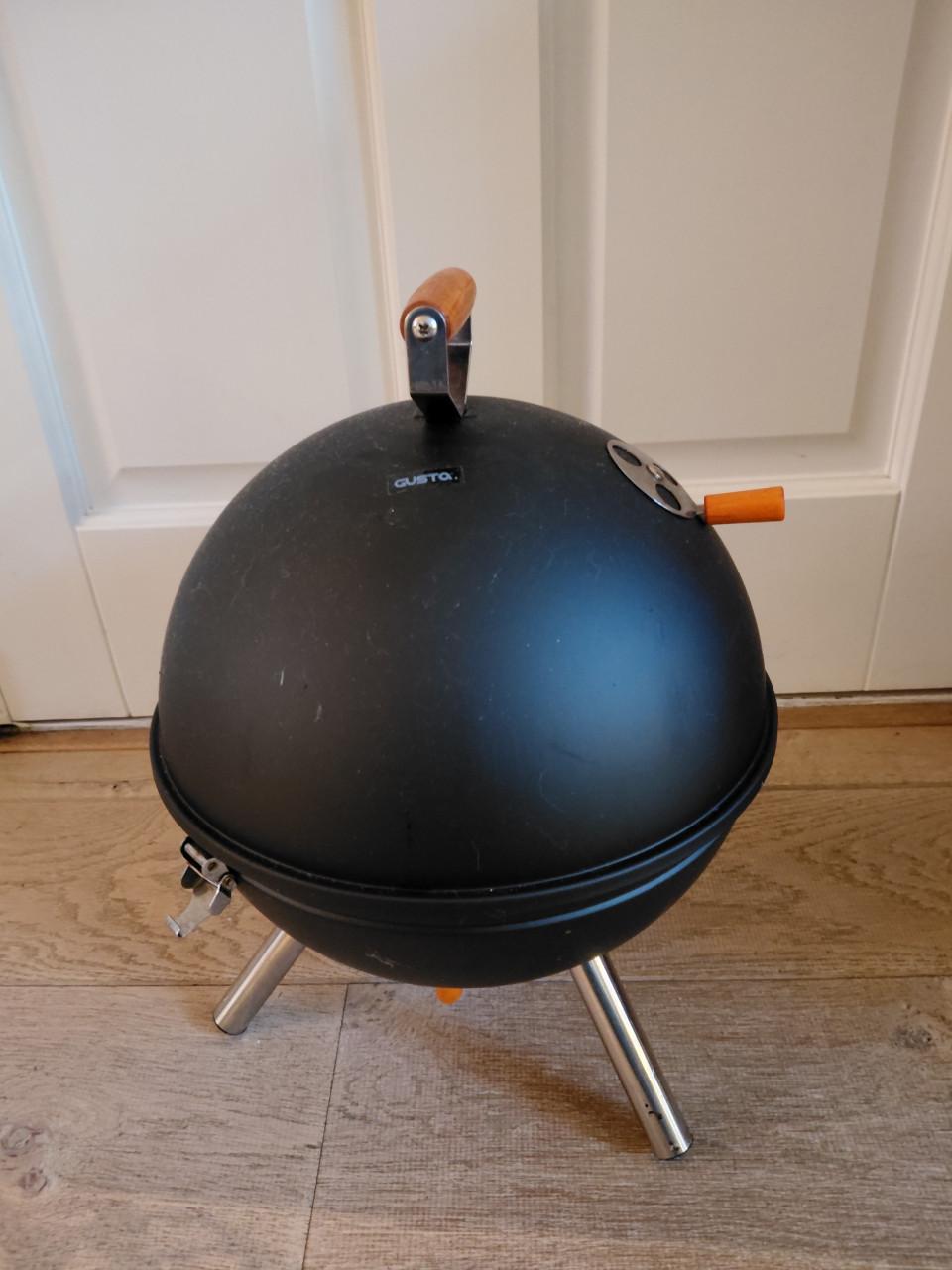 Houtskool kogel bbq merk gusto